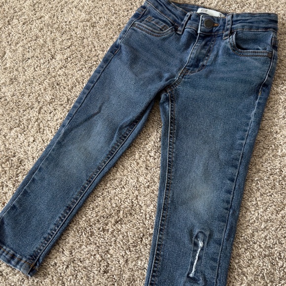 Cotton On Kids toddler boys Denim Distressed denim jeans Pants size 3T - Picture 2 of 10